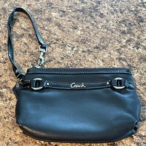 Black Wristlet || Coach